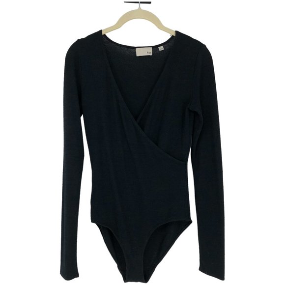 Wilfred Free Aritzia Black Hari Longsleeve Surplice Neck Wrap style Bodysuit S - Picture 2 of 16